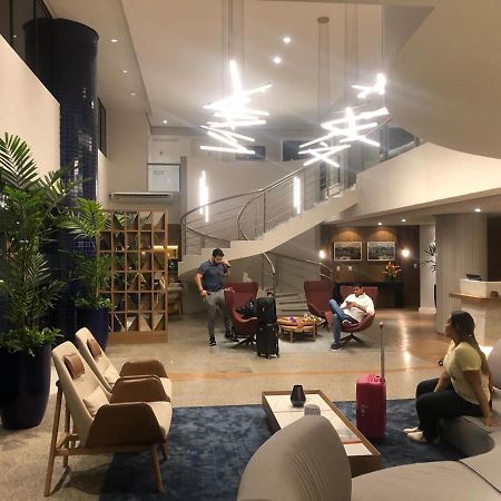 Flat Em Hotel 4 Estrelas 1902 Φορταλέζα Εξωτερικό φωτογραφία